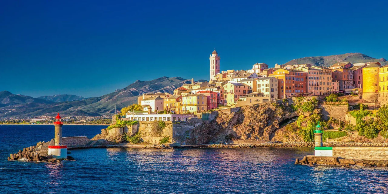 Destinație pentru feribotul Bastia