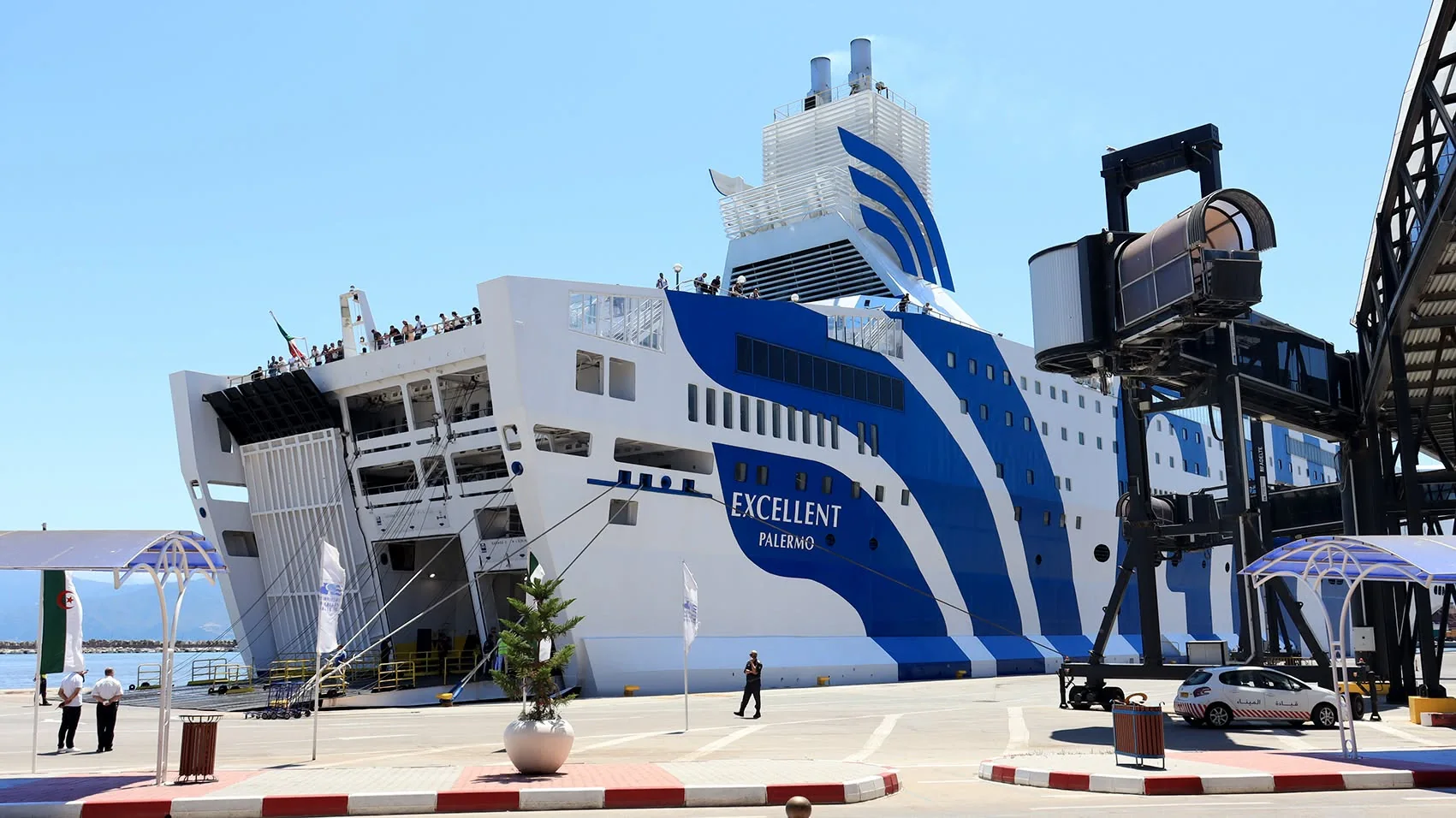 Port de feriboturi Béjaïa din nordul Algeriei