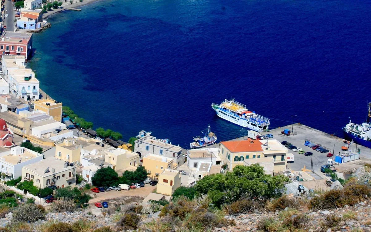 Portul de feriboturi din Leros