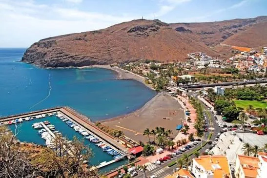 Portul San Sebastián din La Gomera
