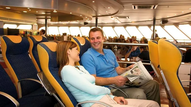 Horizon Lounge la bordul Condor Voyager