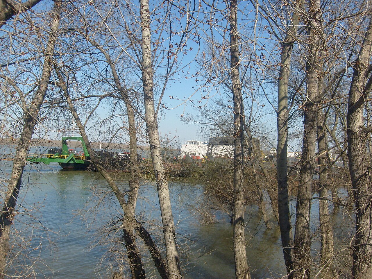 Traversare cu bacul la Oryahovo