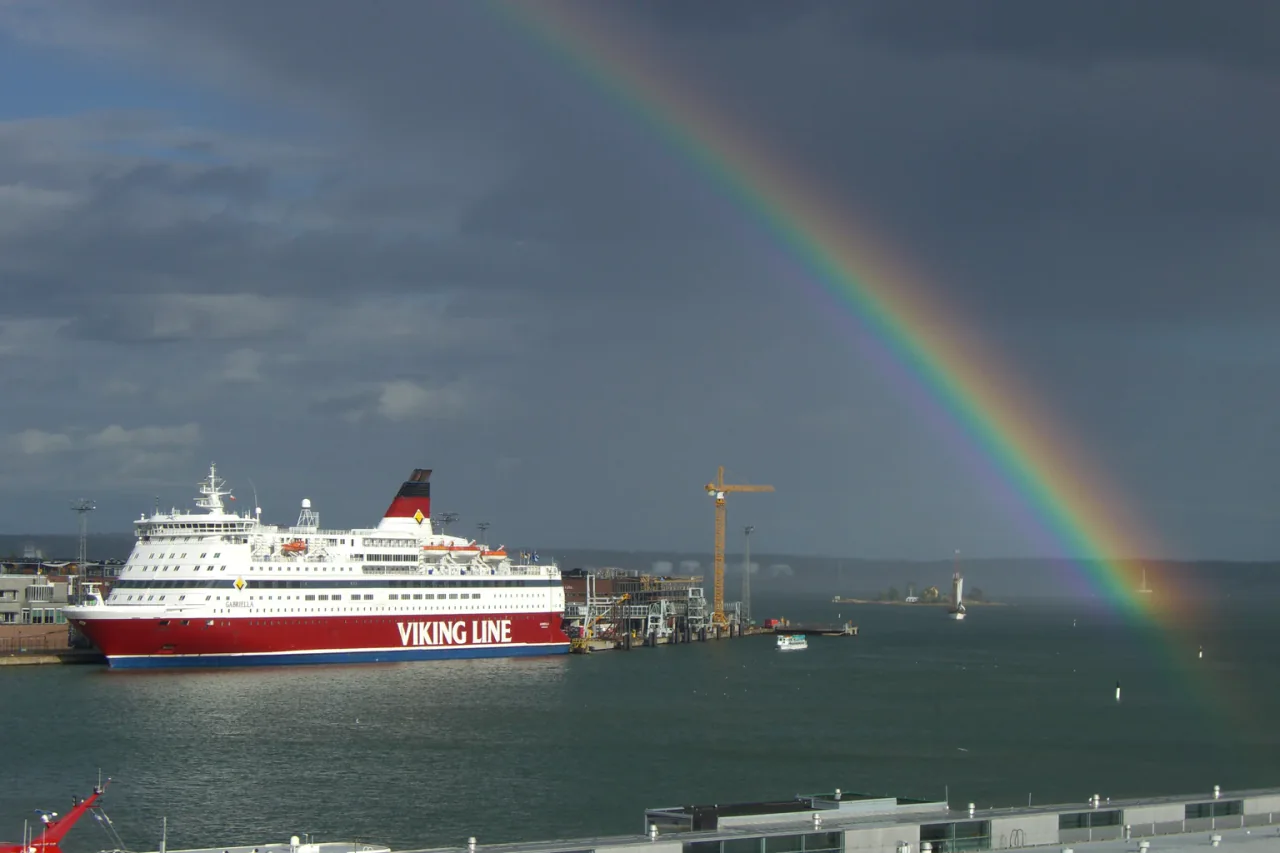 Viking Line feribotul Gabriella la Helsinki